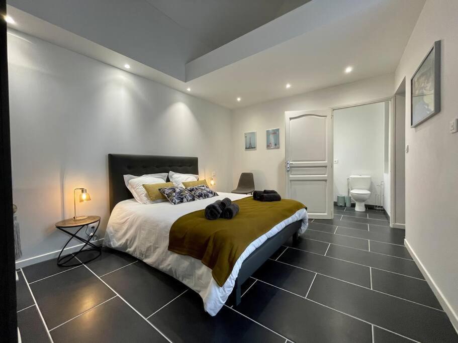 Le Logis Baya - Weekend & Holiday - Wifi & Tv Saint-Vigor-le-Grand Eksteriør bilde